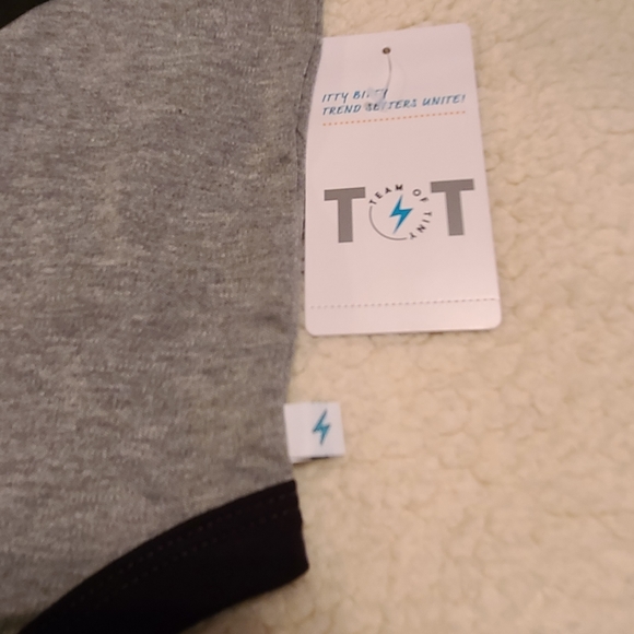 NWT Team of tiny size 6M gray / black bodysuit - Picture 6 of 10